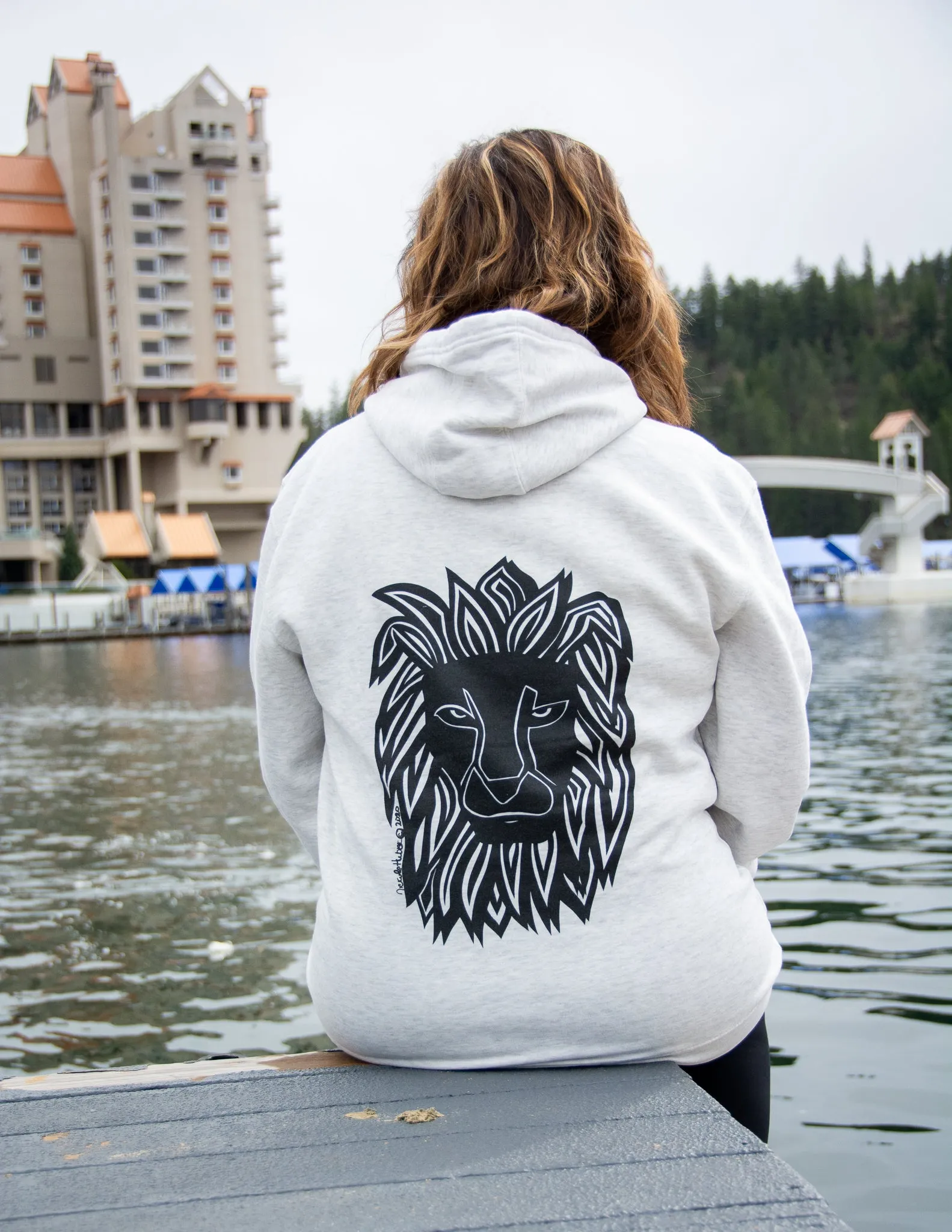 Courage Lion Hand-drawn Fleece-Lined Zip-Up Hoodie